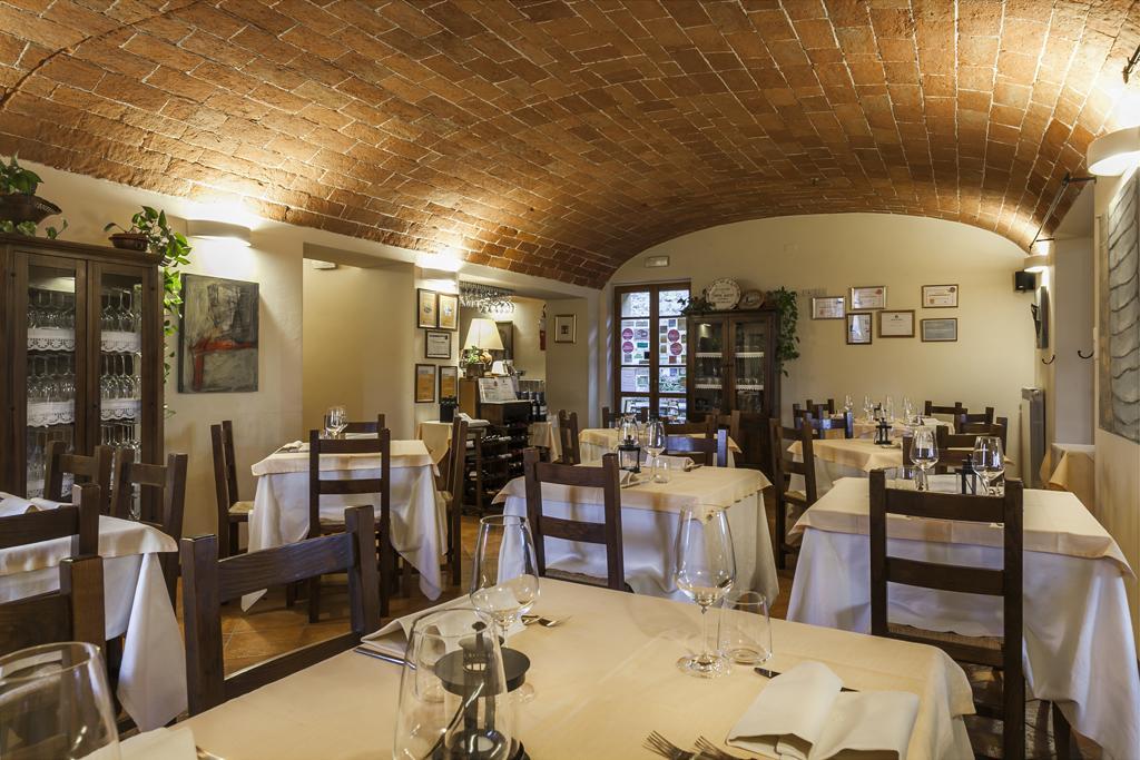 Hotel Il Conte Matto Trequanda Esterno foto